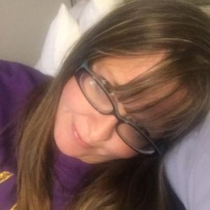 Meet your Posher, Elaine